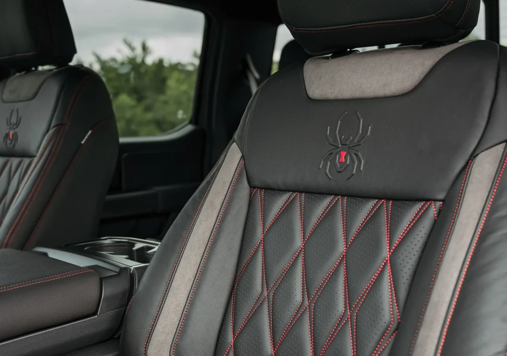 Luxe Interior